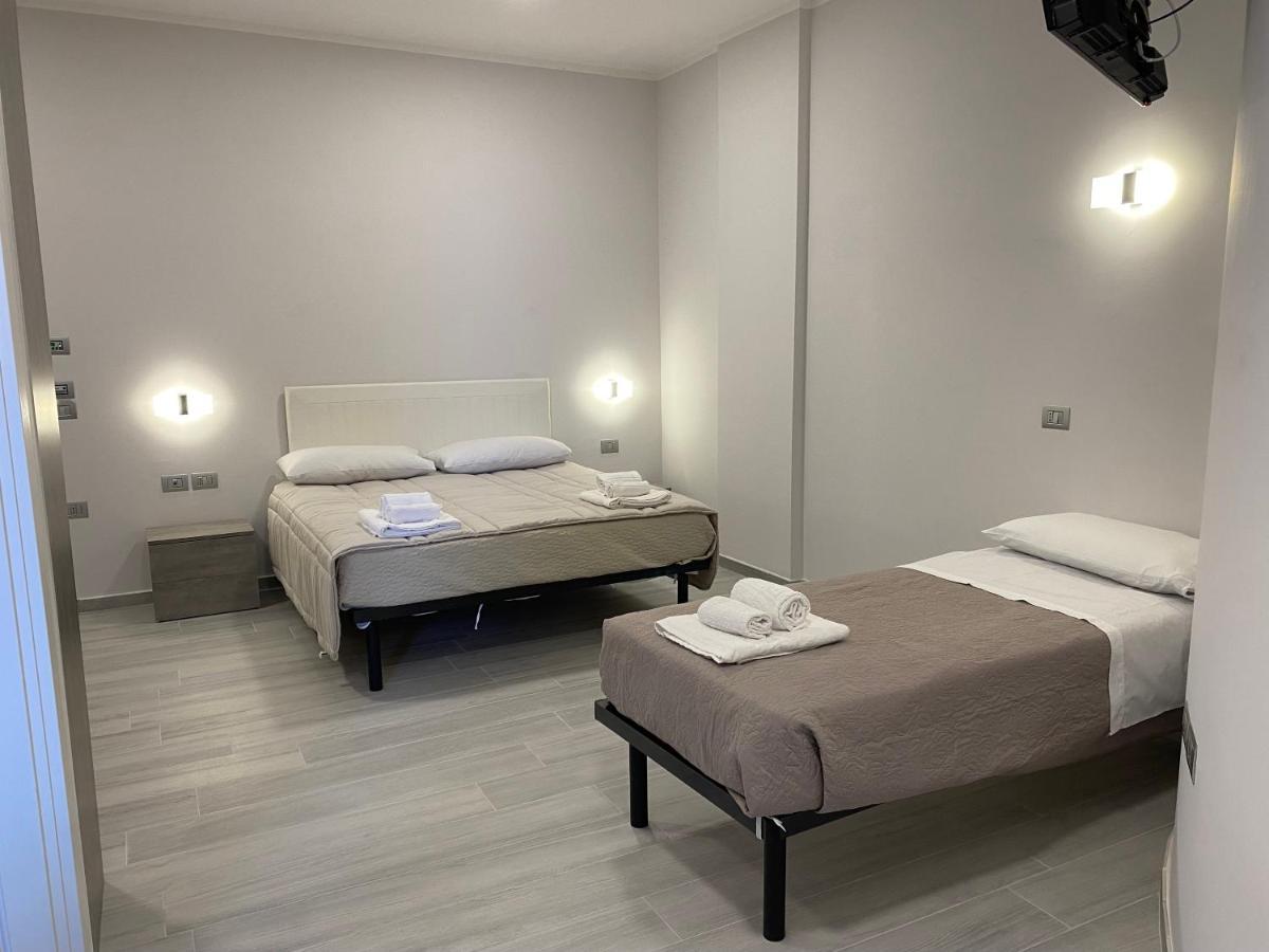 Prestige Hotel Trevico Luaran gambar